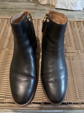 Louise et Cie Black Leather animal print Ankle Booties with Gold Zippers